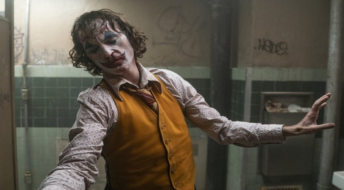 Review Film Joker 2019: Dari Korban Jadi Penjahat Ikonik