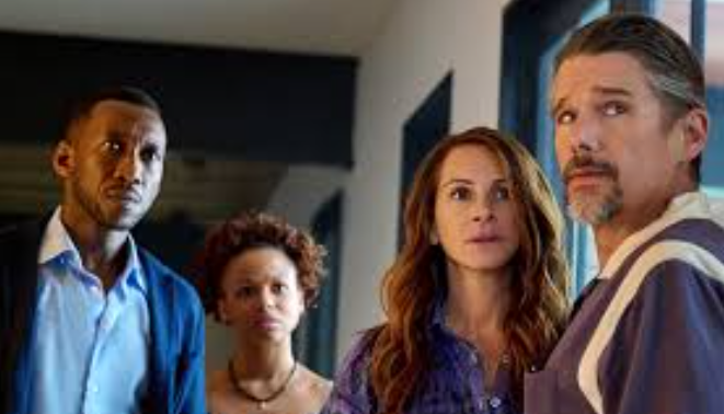 Review Film Leave the World Behind: Liburan Menjadi Teror